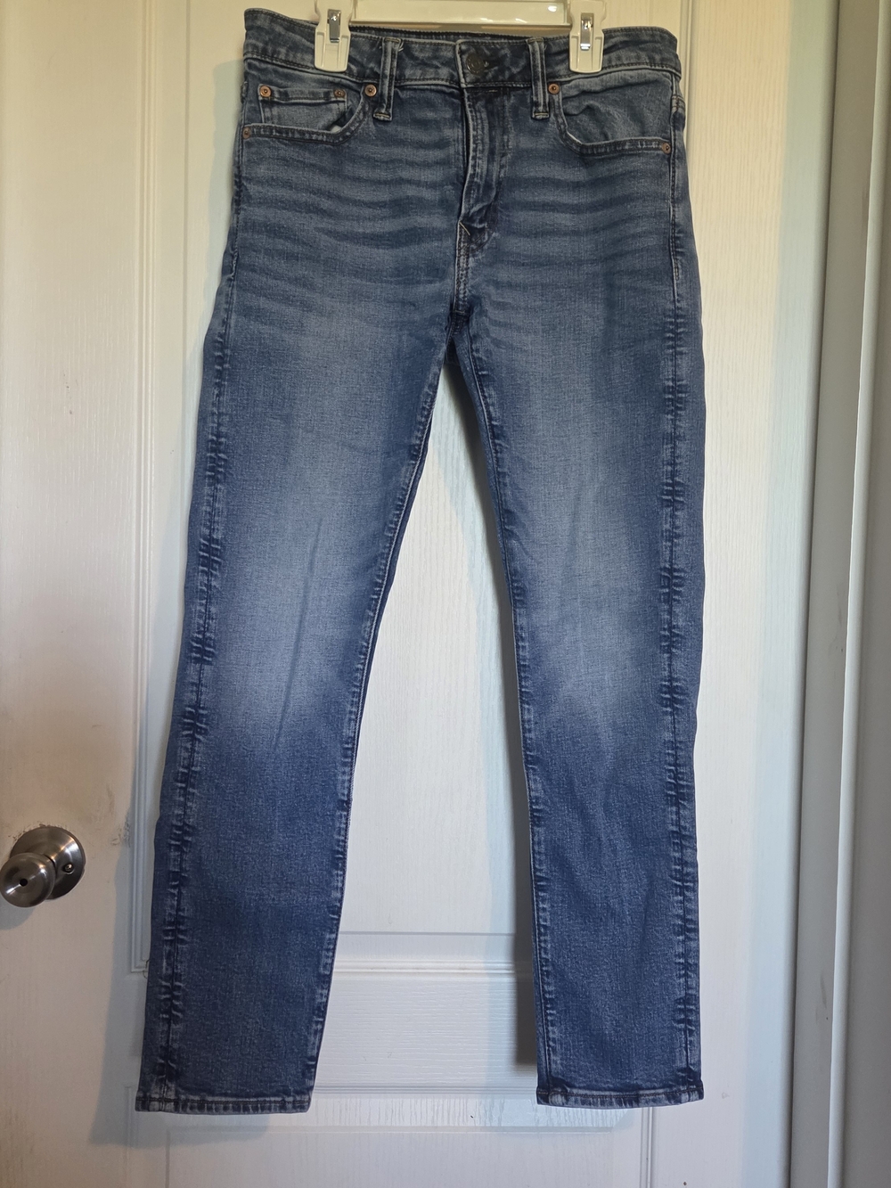 American Eagle Athletic Skinny Jeans 29x30 - Medium Wash